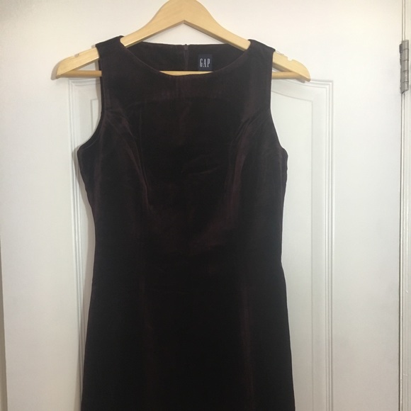 GAP Dresses & Skirts - NWT GAP Burgundy Velvet Dress